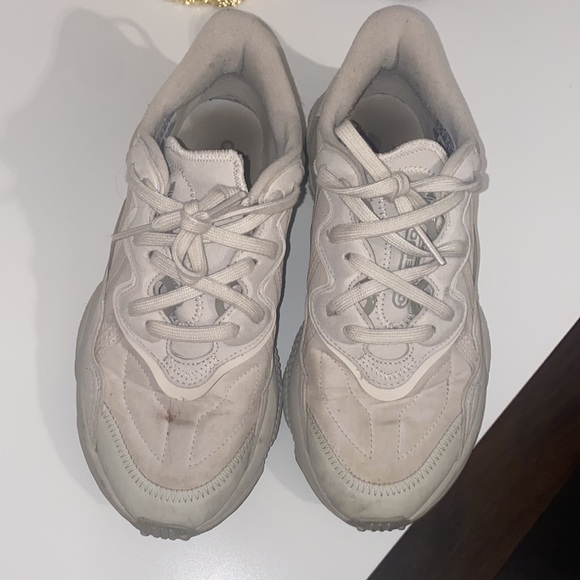 Adidas Ozweego Sneakers - Picture 4 of 7